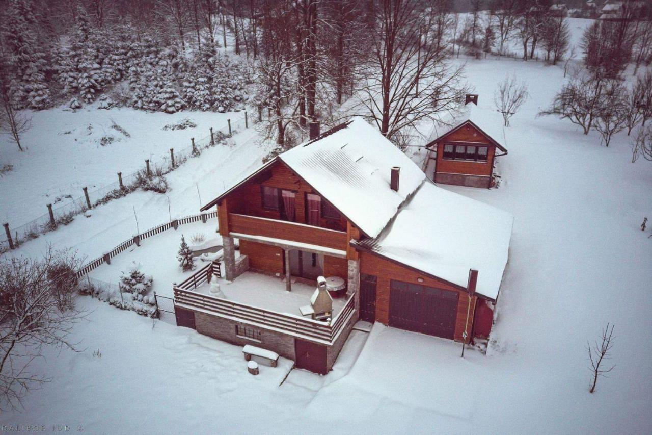 Kuca Za Odmor Anamarija Vila Ogulin Exterior foto