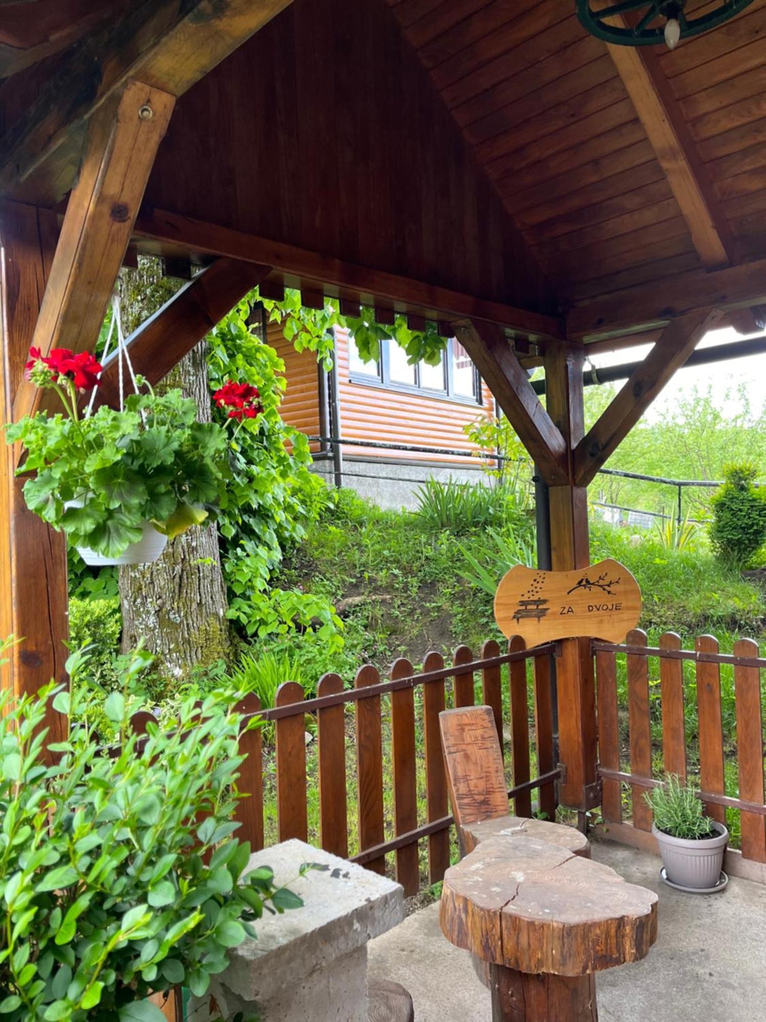 Kuca Za Odmor Anamarija Vila Ogulin Exterior foto
