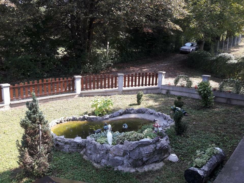 Kuca Za Odmor Anamarija Vila Ogulin Exterior foto